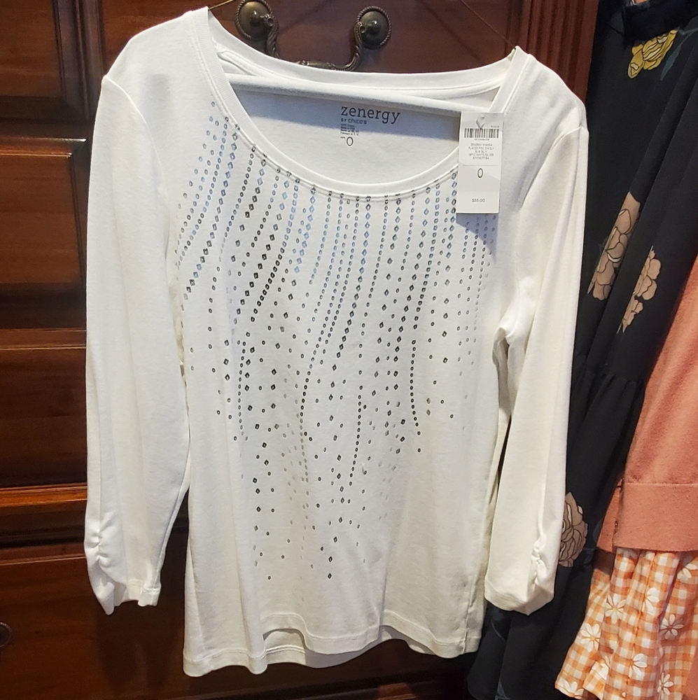 FREE w/purchase! Women's White Silver Chico's Three Quarter Length Sleeve Shirt